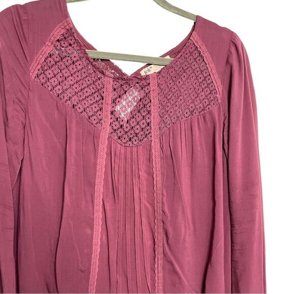 Jolt Long Sleeve Pleated Front Shift Dress Purple Medium - Picture 2 of 5